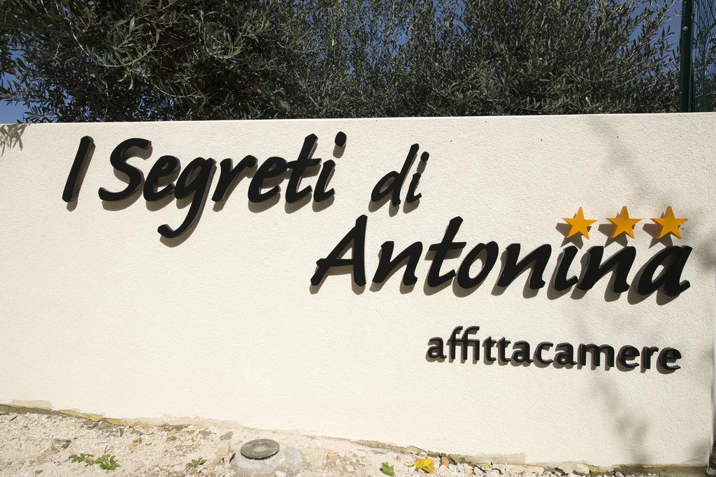 Отель I Segreti Di Antonina Кастеллуццо Экстерьер фото